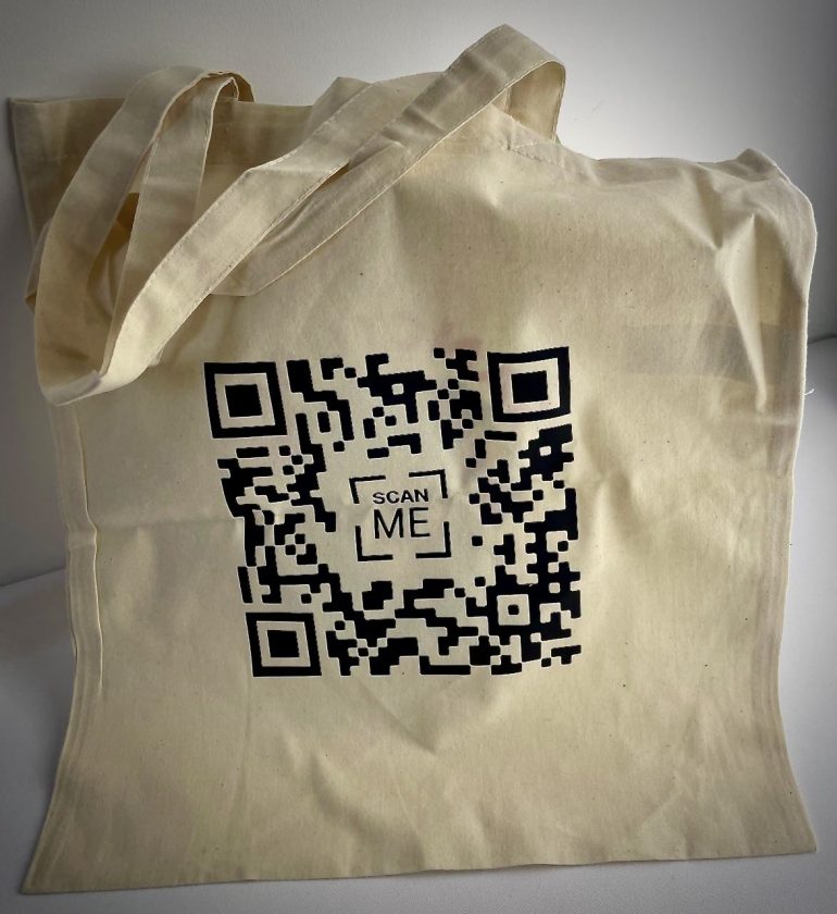 BACK OF TOTE BAG