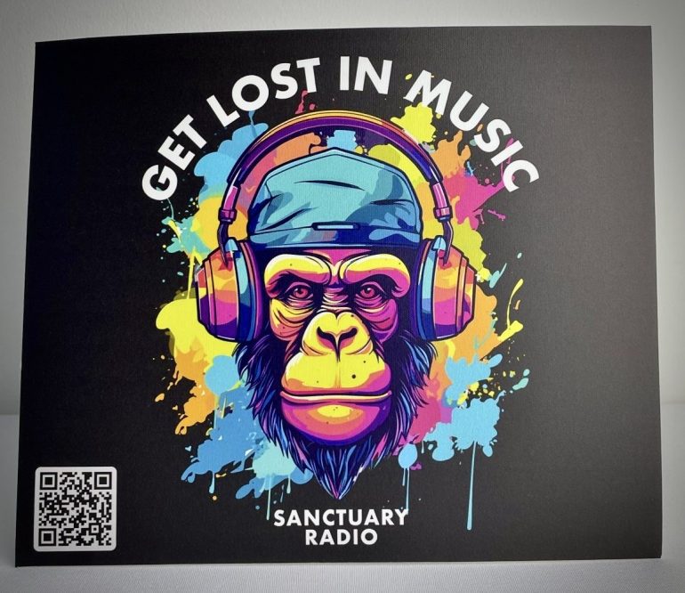 GET LOST IN MUSIC BLACK MOUSE MAT