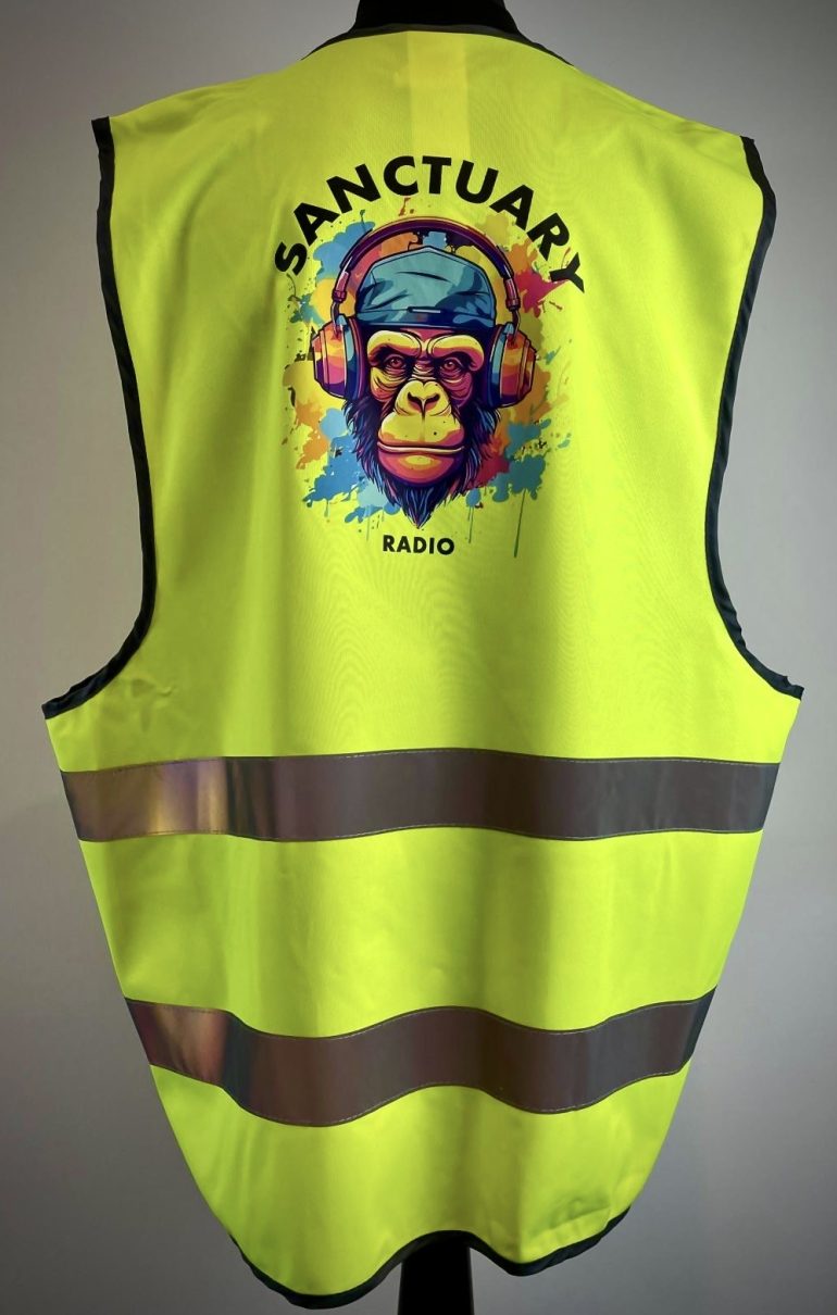 BACK OF UNISEX HI VIZ VEST